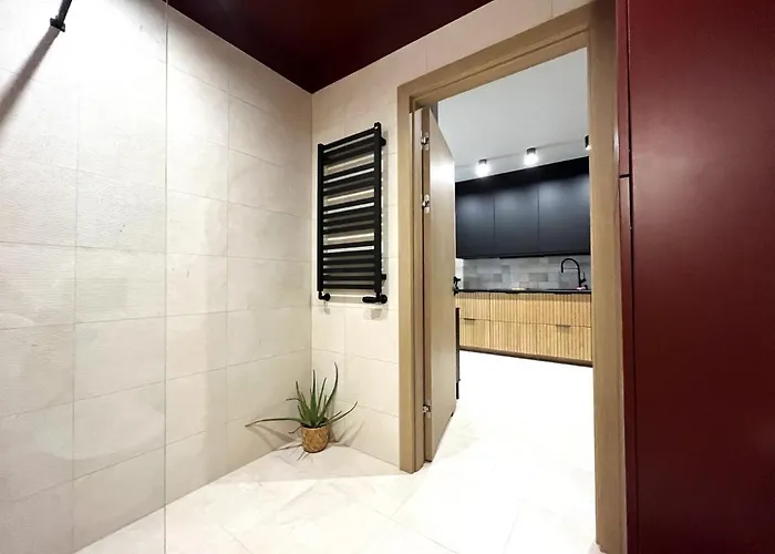 Wyszynskiego - Self Check-in 20h - Parking &lift 브로츠와프