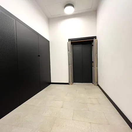 Wyszynskiego - Self Check-in 20h - Parking &lift